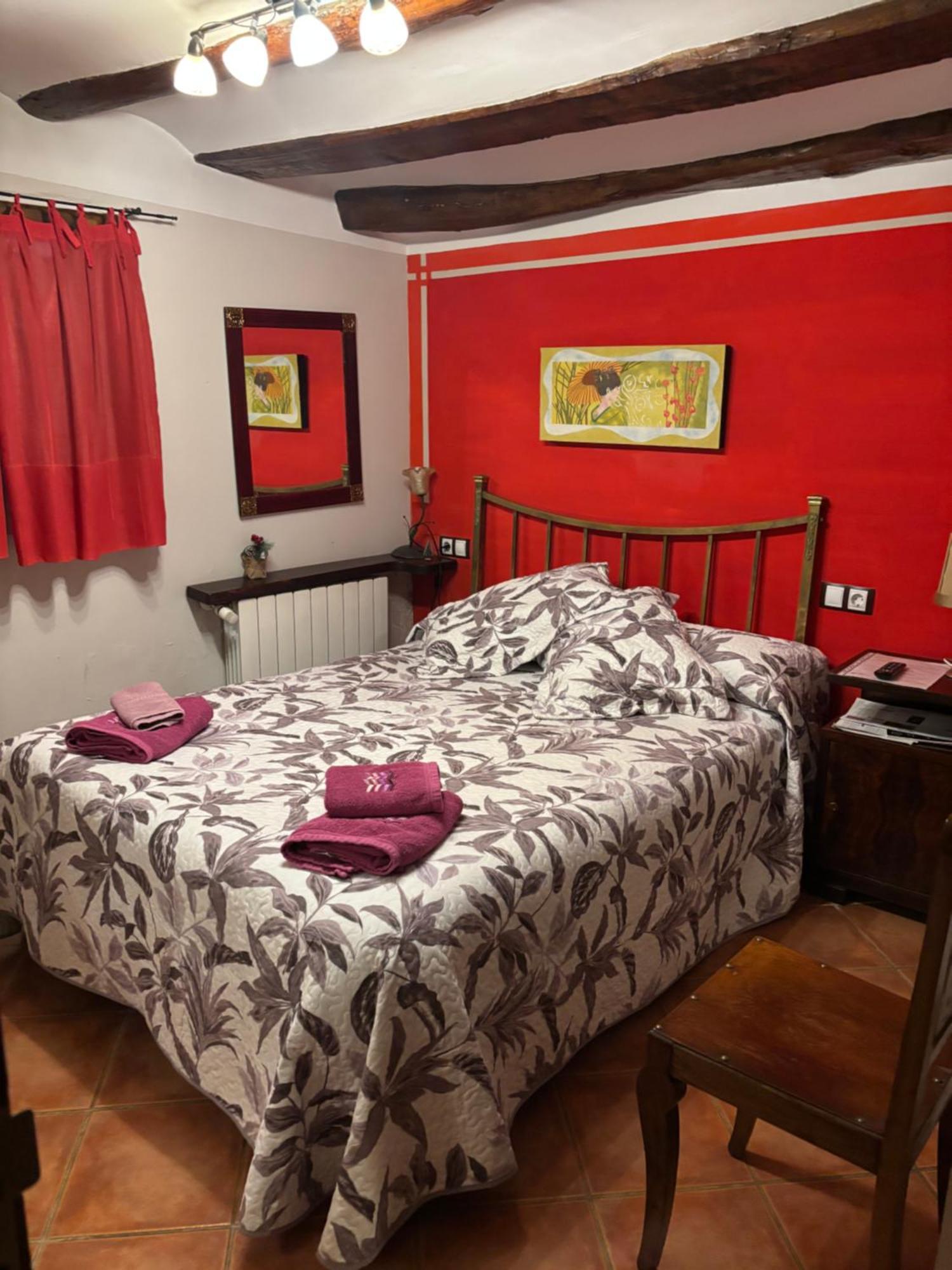 Hotel Casa De La Fuente Alcorisa Buitenkant foto