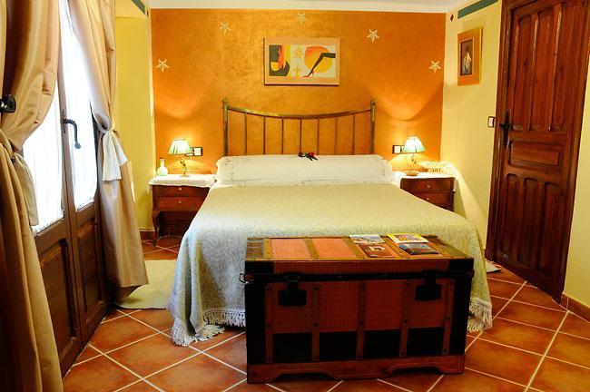 Hotel Casa De La Fuente Alcorisa Kamer foto