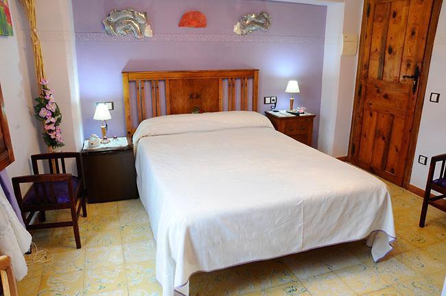 Hotel Casa De La Fuente Alcorisa Kamer foto