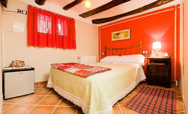 Hotel Casa De La Fuente Alcorisa Kamer foto