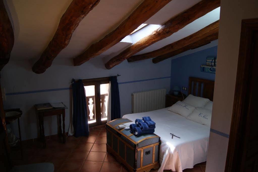 Hotel Casa De La Fuente Alcorisa Buitenkant foto